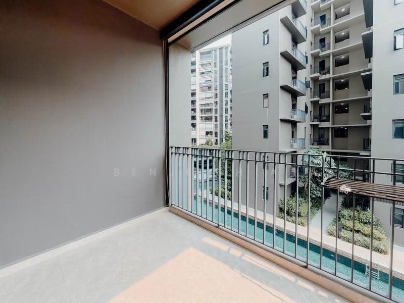 Park Colonial, 10 Woodleigh Lane, Macpherson / Potong Pasir, 3 Bedrooms, 980 sqft, Condominium For Sale, by Benji Chia, 500267085 - Balcony - PropertyGuru.com.sg