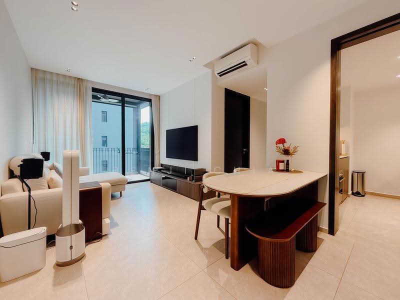 Park Colonial, 10 Woodleigh Lane, Macpherson / Potong Pasir, 3 Bedrooms, 980 sqft, Condominium For Sale, by Benji Chia, 500267085 - Living Room - PropertyGuru.com.sg