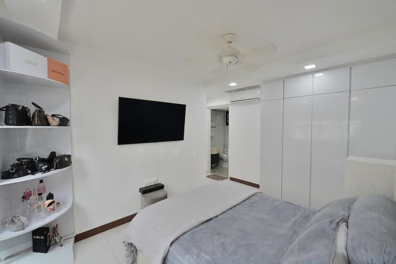 817C Keat Hong Link, 817C Keat Hong Link, Dairy Farm / Bukit Panjang / Choa Chu Kang, 3 Bedrooms, 1,206 sqft, HDB Flat For Sale, by Sufy B., 500267098 - Master Bedroom - PropertyGuru.com.sg