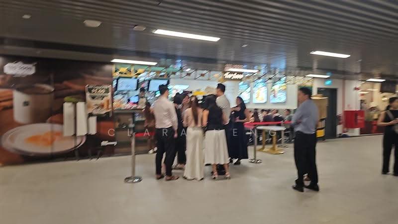 TURNKEY takeover cafe biz right away! In huge hotel, MRT linked, good for breakfast & lunch, Tg Pagar | Cross St | South Bridge Rd, Chinatown / Tanjong Pagar, 489 sqft, Food & Beverage For Rent, by Clara Heng, 500267100 - CommercialGuru.com.sg