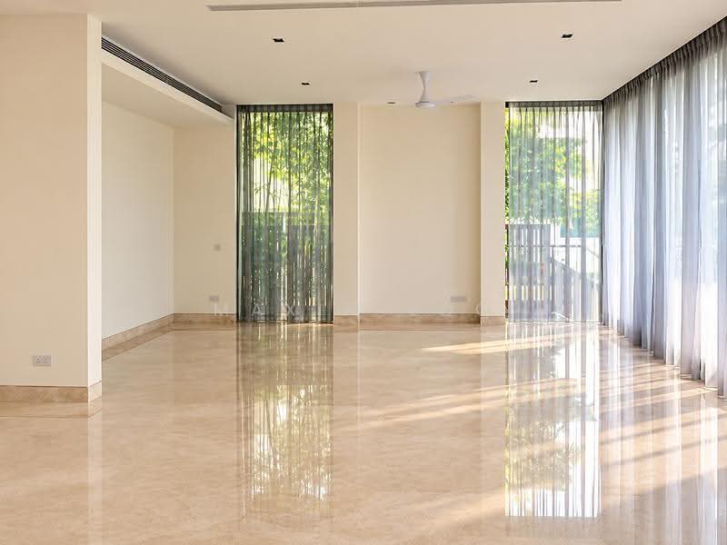 Sentosa / Ocean Drive, Ocean Drive, Harbourfront / Telok Blangah, 5 Bedrooms, 7,413 sqft, Bungalow House For Sale, by Maxim Loo, 500267102 - Living Room - PropertyGuru.com.sg