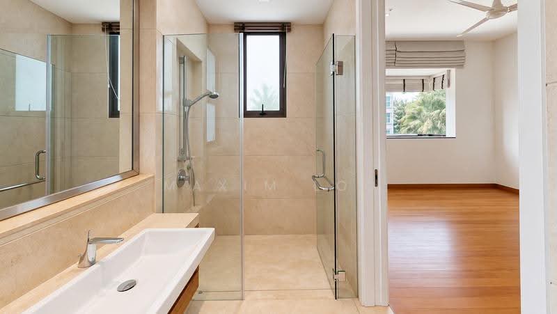 Sentosa / Ocean Drive, Ocean Drive, Harbourfront / Telok Blangah, 5 Bedrooms, 7,413 sqft, Bungalow House For Sale, by Maxim Loo, 500267102 - Bathroom - PropertyGuru.com.sg