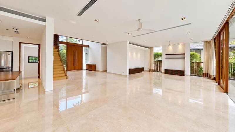 Sentosa / Ocean Drive, Ocean Drive, Harbourfront / Telok Blangah, 5 Bedrooms, 7,413 sqft, Bungalow House For Sale, by Maxim Loo, 500267102 - Living Room - PropertyGuru.com.sg