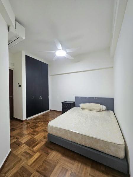 Thomson Imperial Court, 200 Upper Thomson Road, Ang Mo Kio / Bishan / Thomson, Room Rental, 120 sqft, Condominium For Rent, by James Yeo, 500267103 - Bedroom - PropertyGuru.com.sg