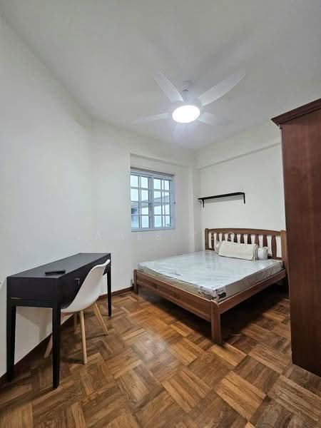 Thomson Imperial Court, 200 Upper Thomson Road, Ang Mo Kio / Bishan / Thomson, Room Rental, 120 sqft, Condominium For Rent, by James Yeo, 500267103 - Bedroom - PropertyGuru.com.sg