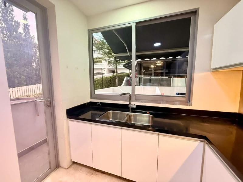 Estrivillas, Jalan Lim Tai See, Tanglin / Holland / Bukit Timah, 5 Bedrooms, 6,211 sqft, Cluster House For Rent, by Anthea Yeo 杨丽娇, 500267109 - PropertyGuru.com.sg