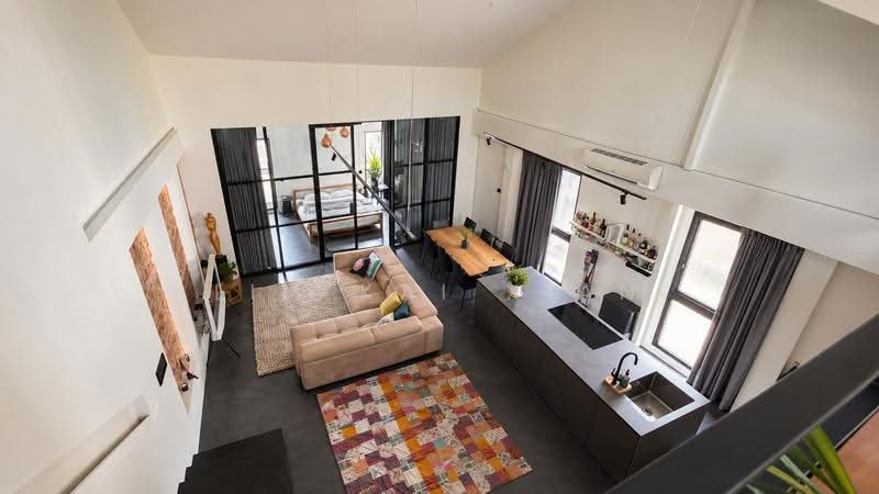 Geylang Shophouse, Eunos / Geylang / Paya Lebar, 3 Bedrooms, 1,112 sqft, Shophouse For Sale, by Lim Kai Xian, 500267110 - Living Room - PropertyGuru.com.sg