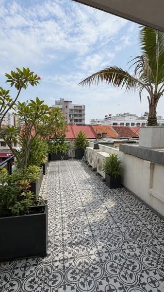Geylang Shophouse, Eunos / Geylang / Paya Lebar, 3 Bedrooms, 1,112 sqft, Shophouse For Sale, by Lim Kai Xian, 500267110 - Outdoor Terrace - PropertyGuru.com.sg