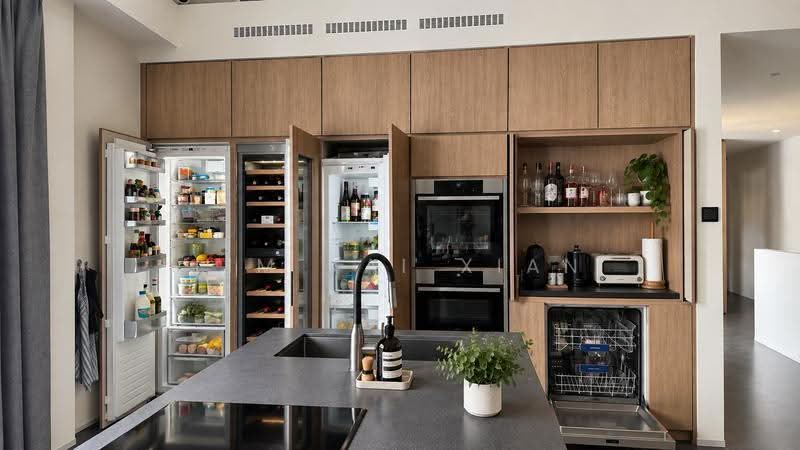 Geylang Shophouse, Eunos / Geylang / Paya Lebar, 3 Bedrooms, 1,112 sqft, Shophouse For Sale, by Lim Kai Xian, 500267110 - Kitchen - PropertyGuru.com.sg