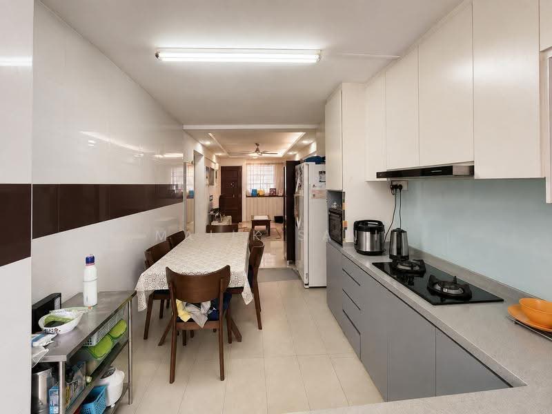 127 Bedok North Street 2, 127 Bedok North Street 2, Bedok / Upper East Coast, 2 Bedrooms, 721 sqft, HDB Flat For Sale, by Malik Sani, 500267114 - Kitchen - PropertyGuru.com.sg