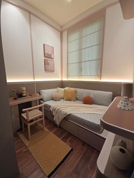 Parksuites, 18 Holland Grove Road, Tanglin / Holland / Bukit Timah, 2 Bedrooms, 786 sqft, Condominium For Sale, by Patricia Lee, 500267123 - Bedroom - PropertyGuru.com.sg