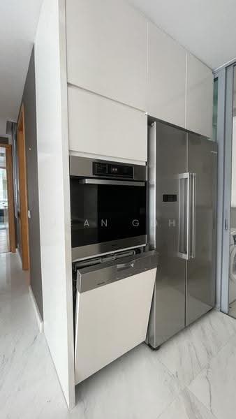 The Arc at Draycott, 5 Draycott Drive, Tanglin / Holland / Bukit Timah, 2 Bedrooms, 1,130 sqft, Condominium For Rent, by Jean Goh, 500267128 - Kitchen - PropertyGuru.com.sg
