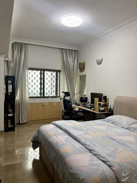 King's Mansion, 20 Amber Road, East Coast / Marine Parade, 4 Bedrooms, 2,734 sqft, Condominium For Sale, by Aruna Malhan, 500267132 - Bedroom - PropertyGuru.com.sg