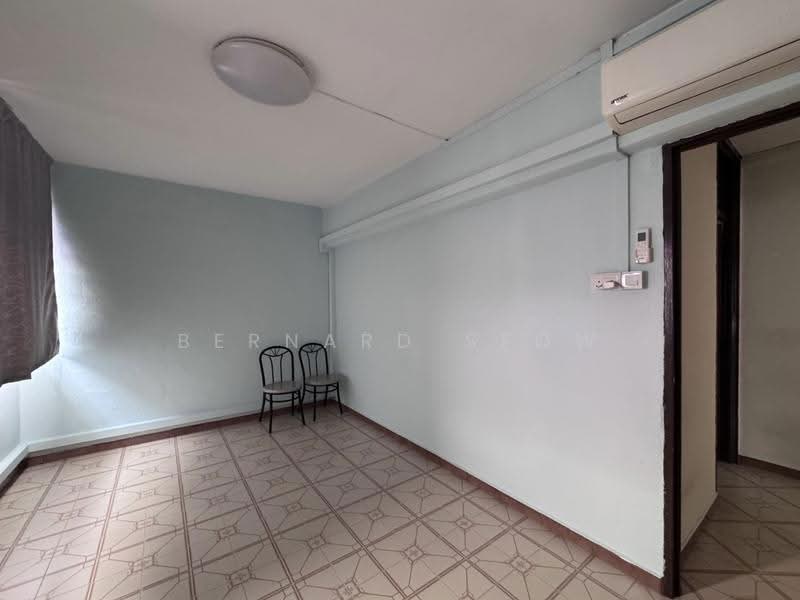 314 Jurong East Street 32, 314 Jurong East Street 32, Boon Lay / Jurong / Tuas, Room Rental, 100 sqft, HDB Flat For Rent, by Bernard Seow, 500267157 - Common Room - PropertyGuru.com.sg