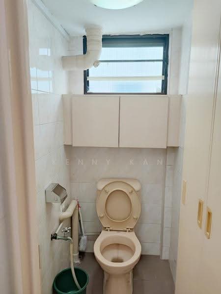 130 Bukit Merah View, 130 Bukit Merah View, Alexandra / Commonwealth, Room Rental, 100 sqft, HDB Flat For Rent, by Kenny Kan, 500267160 - Bathroom - PropertyGuru.com.sg