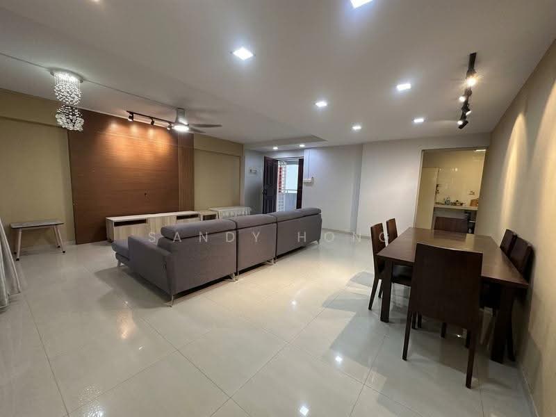 275B Jurong West Street 25, 275B Jurong West Street 25, Boon Lay / Jurong / Tuas, 3 Bedrooms, 1,194 sqft, HDB Flat For Sale, by Sandy Hong, 500267165 - Living Room - PropertyGuru.com.sg