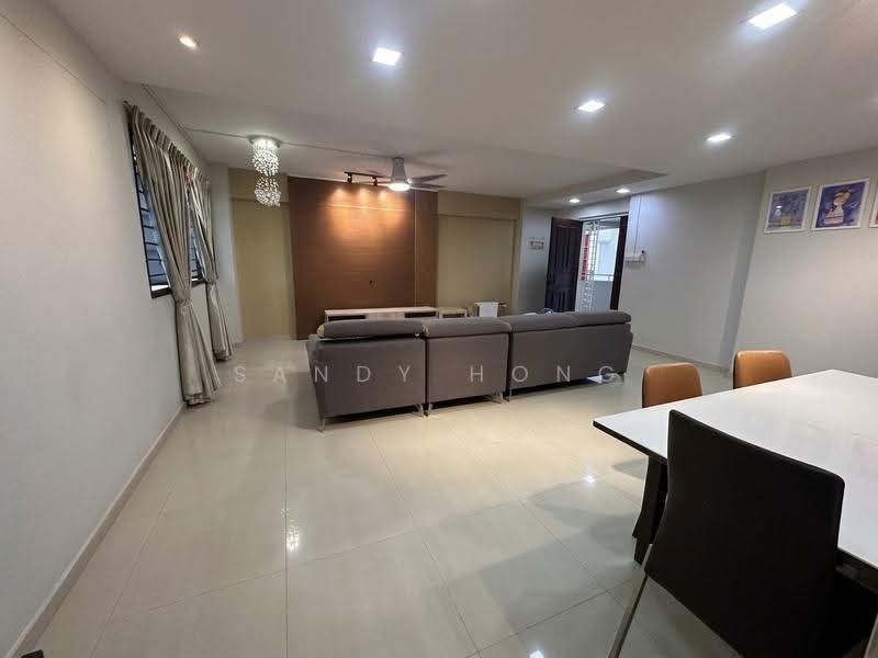 275B Jurong West Street 25, 275B Jurong West Street 25, Boon Lay / Jurong / Tuas, 3 Bedrooms, 1,194 sqft, HDB Flat For Sale, by Sandy Hong, 500267165 - Living Room - PropertyGuru.com.sg