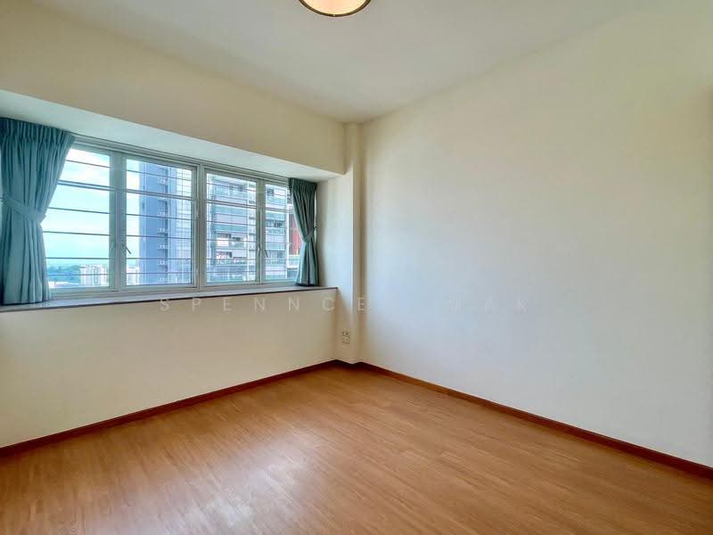 Queens, 10 Stirling Road, Alexandra / Commonwealth, 4 Bedrooms, 2,390 sqft, Condominium For Sale, by Spenncer Mak, 500267169 - Interior - PropertyGuru.com.sg