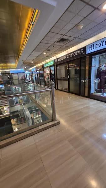 Golden Landmark, 390 Victoria Street, Beach Road / Bugis / Rochor, 376 sqft, Other Retail For Sale, by Hashim Bahashwan, 500267171 - Interior - CommercialGuru.com.sg