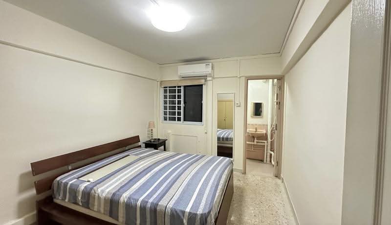 306 Clementi Avenue 4, 306 Clementi Avenue 4, Buona Vista / West Coast / Clementi New Town, 2 Bedrooms, 721 sqft, HDB Flat For Rent, by Cheryl Tan, 500267173 - Bedroom - PropertyGuru.com.sg