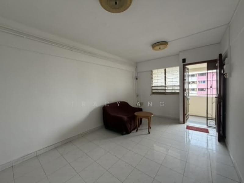 604 Ang Mo Kio Avenue 5, 604 Ang Mo Kio Avenue 5, Ang Mo Kio / Bishan / Thomson, 2 Bedrooms, 721 sqft, HDB Flat For Sale, by Tracy Ang, 500267179 - Living Room - PropertyGuru.com.sg