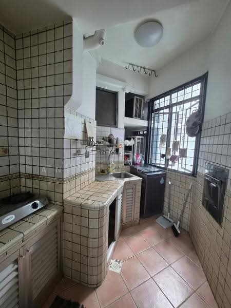 Ampas Apartments, 5 Jalan Ampas, Balestier / Toa Payoh, Room Rental, 200 sqft, Condominium For Rent, by Angela Chia, 500267181 - Kitchen - PropertyGuru.com.sg
