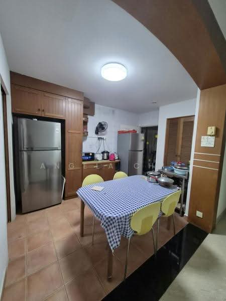Ampas Apartments, 5 Jalan Ampas, Balestier / Toa Payoh, Room Rental, 200 sqft, Condominium For Rent, by Angela Chia, 500267181 - Kitchen - PropertyGuru.com.sg