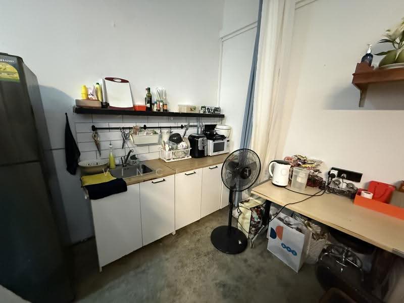 Oxley BizHub 2, 62 Ubi Road 1, Eunos / Geylang / Paya Lebar, 1,023 sqft, Light Industrial (B1) For Sale, by Vincent Teo, 500267184 - Kitchen - CommercialGuru.com.sg