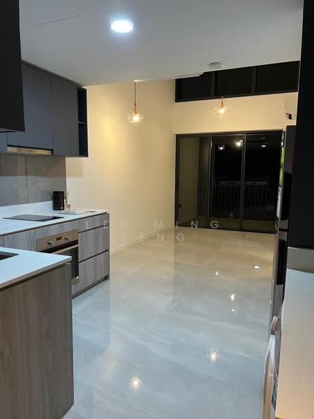 Riverfront Residences, 53 Hougang Avenue 7, Hougang / Punggol / Sengkang, 2 Bedrooms, 861 sqft, Condominium For Rent, by Lee Ming Seng, 500267185 - Kitchen - PropertyGuru.com.sg