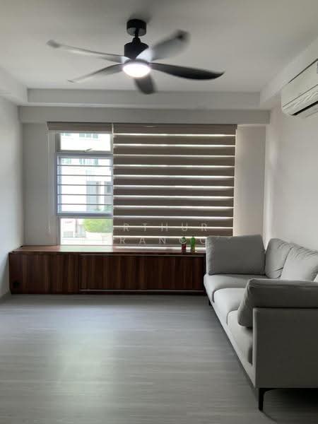 890B Tampines Avenue 1, 890B Tampines Avenue 1, Pasir Ris / Tampines, Room Rental, 200 sqft, HDB Flat For Rent, by Arthur Franco, 500267189 - Living Room - PropertyGuru.com.sg