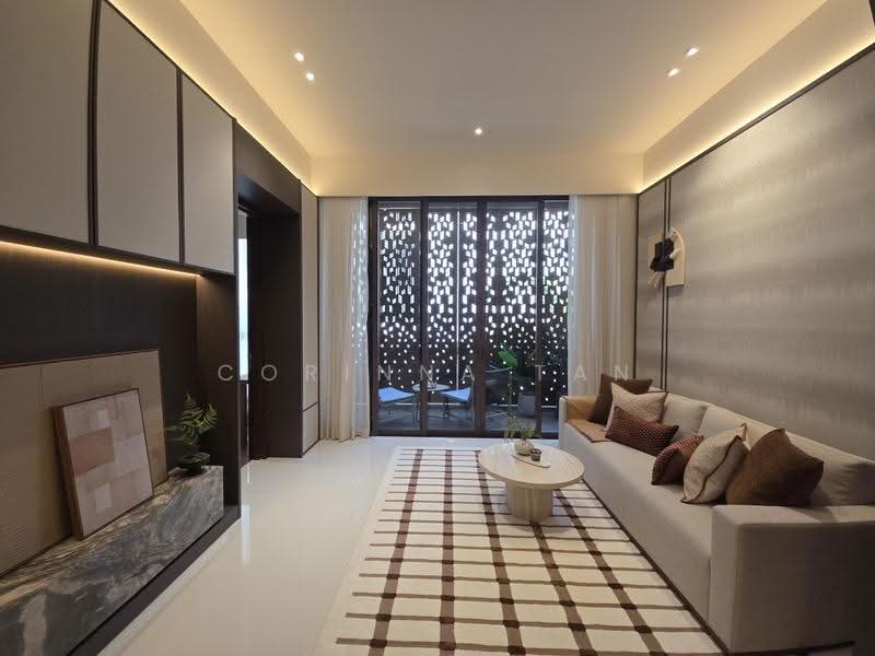 Parksuites, 18 Holland Grove Road, Tanglin / Holland / Bukit Timah, 2 Bedrooms, 786 sqft, Condominium For Sale, by Corinna Tan, 500267192 - PropertyGuru.com.sg
