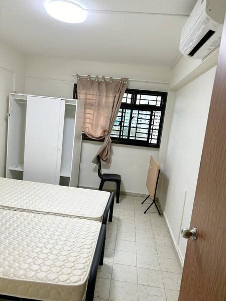 411 Ang Mo Kio Avenue 10, 411 Ang Mo Kio Avenue 10, Ang Mo Kio / Bishan / Thomson, Room Rental, 100 sqft, HDB Flat For Rent, by Kenny Kan, 500267197 - Bedroom - PropertyGuru.com.sg