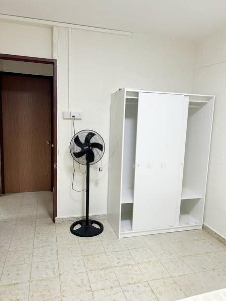 411 Ang Mo Kio Avenue 10, 411 Ang Mo Kio Avenue 10, Ang Mo Kio / Bishan / Thomson, Room Rental, 100 sqft, HDB Flat For Rent, by Kenny Kan, 500267197 - Interior - PropertyGuru.com.sg