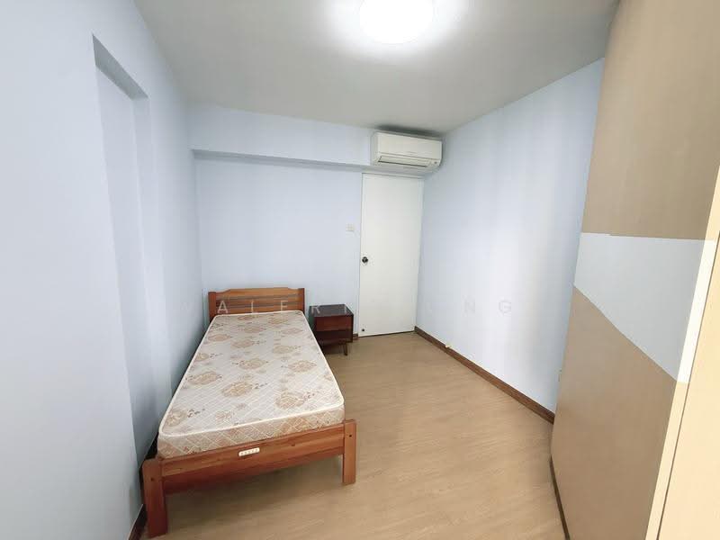 15 Farrer Park Road, 15 Farrer Park Road, Farrer Park / Serangoon Rd, 3 Bedrooms, 808 sqft, HDB Flat For Sale, by Valerie Ong, 500267206 - Common Bedroom 1 - PropertyGuru.com.sg