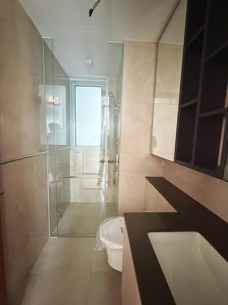 Grand Dunman, 12 Dunman Road, East Coast / Marine Parade, 3 Bedrooms, 958 sqft, Condominium For Rent, by Christina Oh, 500267209 - Bathroom - PropertyGuru.com.sg