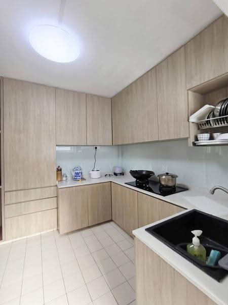 726 Tampines Street 71, 726 Tampines Street 71, Pasir Ris / Tampines, Room Rental, 100 sqft, HDB Flat For Rent, by Kenny Kan, 500267217 - Kitchen - PropertyGuru.com.sg