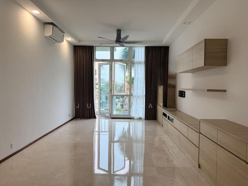 Country Park Condo - RARE FREEHOLD next to MRT & Bedok Food Centre, Bedok Road | Eastwood Road, Bedok / Upper East Coast, 3 Bedrooms, 1,356 sqft, Condominium For Rent, by Julie Tay, 500267243 - Living Room - PropertyGuru.com.sg