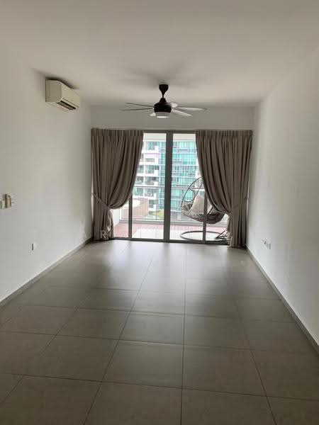 The Minton, 10D Hougang Street 11, Hougang / Punggol / Sengkang, 2 Bedrooms, 980 sqft, Condominium For Rent, by ARNIE LEE, 500267250 - Balcony - PropertyGuru.com.sg
