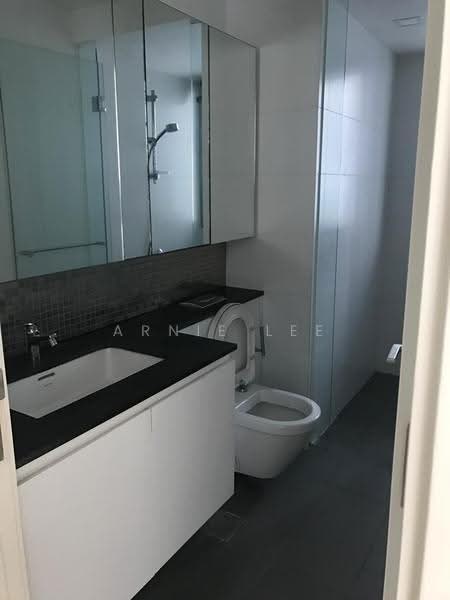 The Minton, 10D Hougang Street 11, Hougang / Punggol / Sengkang, 2 Bedrooms, 980 sqft, Condominium For Rent, by ARNIE LEE, 500267250 - Bathroom - PropertyGuru.com.sg
