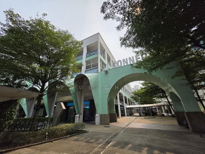 J Connect 131 Jurong Gateway, 131 Jurong Gateway, Boon Lay / Jurong / Tuas, 1,036 sqft, Other Retail For Rent, by Paul Chen, 500267268 - Exterior - CommercialGuru.com.sg