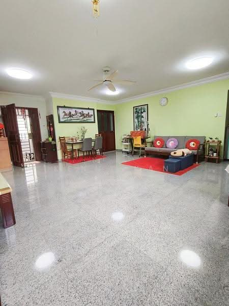 588A Montreal Drive, 588A Montreal Drive, Sembawang / Yishun, Room Rental, 100 sqft, HDB Flat For Rent, by Kenny Kan, 500267270 - Living Room - PropertyGuru.com.sg