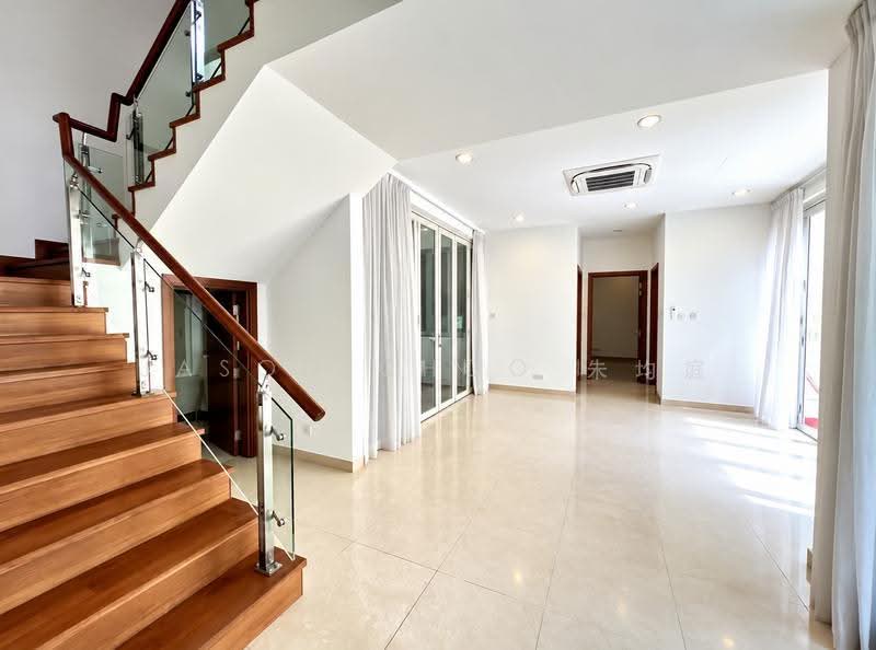 Shamrock Park, Namly Place, Tanglin / Holland / Bukit Timah, 6 Bedrooms, 4,400 sqft, Semi-Detached House For Rent, by Jason Choo 朱均庭, 500267282 - PropertyGuru.com.sg