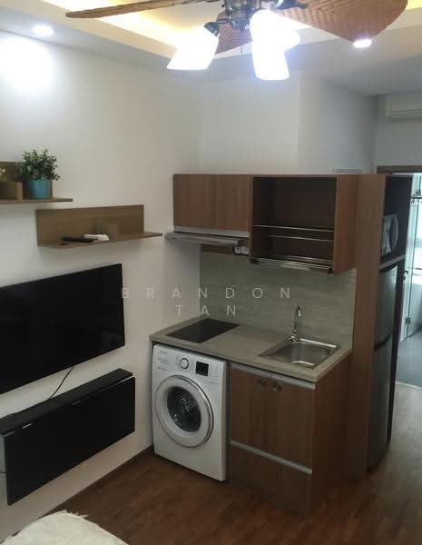Double Bay Residences, 19B Simei Street 4, Pasir Ris / Tampines, Studio, 400 sqft, Condominium For Rent, by Brandon Tan, 500267284 - Kitchen - PropertyGuru.com.sg