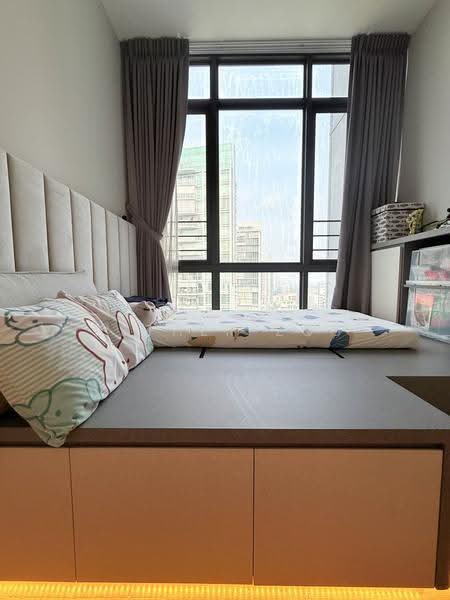 VIVA, 6 Suffolk Walk, Newton / Novena, 2 Bedrooms, 1,044 sqft, Condominium For Sale, by Esther Zou, 500267291 - Bedroom - PropertyGuru.com.sg