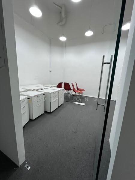Pantech Business Hub, 194 Pandan Loop, Buona Vista / West Coast / Clementi New Town, 2,099 sqft, Factory / Workshop (B2) For Rent, by Amon Ong, 500267294 - Interior - CommercialGuru.com.sg