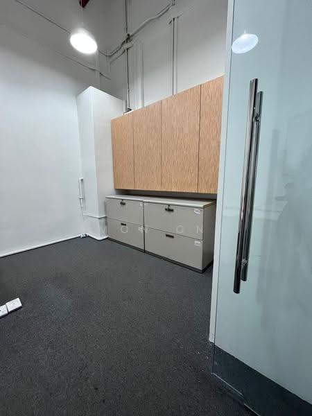 Pantech Business Hub, 194 Pandan Loop, Buona Vista / West Coast / Clementi New Town, 2,099 sqft, Factory / Workshop (B2) For Rent, by Amon Ong, 500267294 - Interior - CommercialGuru.com.sg