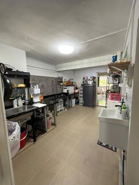 1 Marsiling Drive, 1 Marsiling Drive, Admiralty / Woodlands, 3 Bedrooms, 730 sqft, HDB Flat For Sale, by Alan Lim HM, 500267296 - Kitchen - PropertyGuru.com.sg