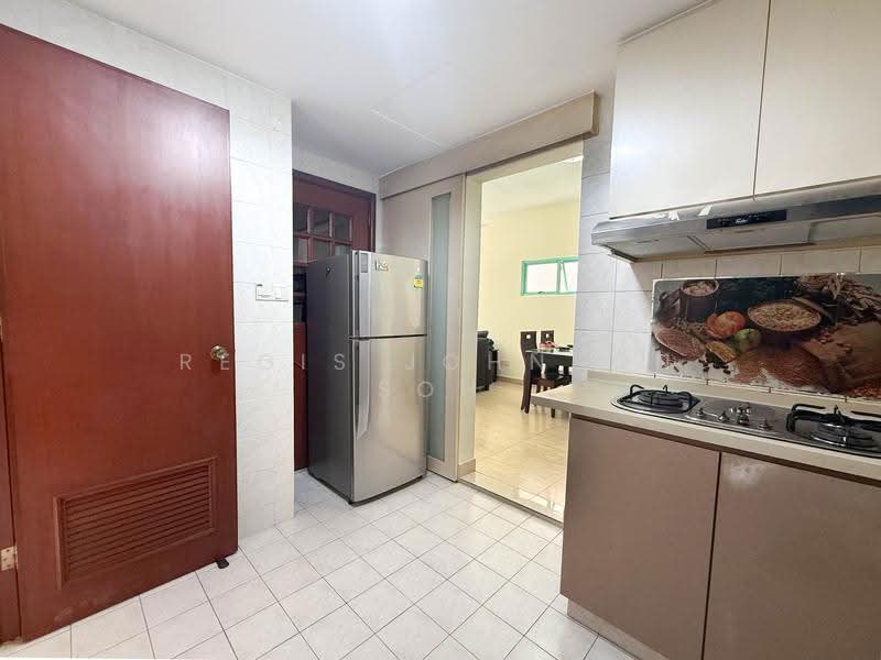 Hazel Park Condo, 15 Hazel Park Condo, Dairy Farm / Bukit Panjang / Choa Chu Kang, 2 Bedrooms, 980 sqft, Condominium For Sale, by Regis Johnson Soh, 500267301 - Kitchen - PropertyGuru.com.sg