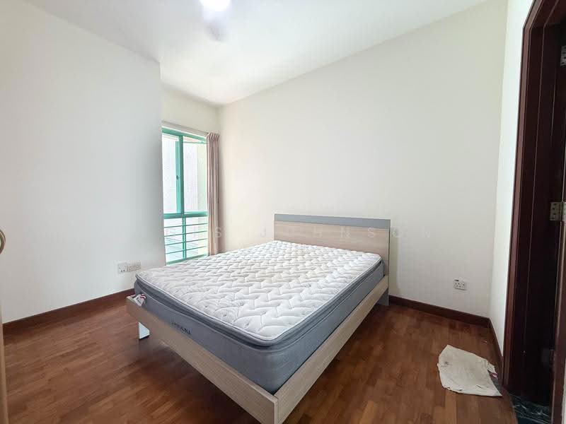 Hazel Park Condo, 15 Hazel Park Condo, Dairy Farm / Bukit Panjang / Choa Chu Kang, 2 Bedrooms, 980 sqft, Condominium For Sale, by Regis Johnson Soh, 500267301 - Bedroom - PropertyGuru.com.sg