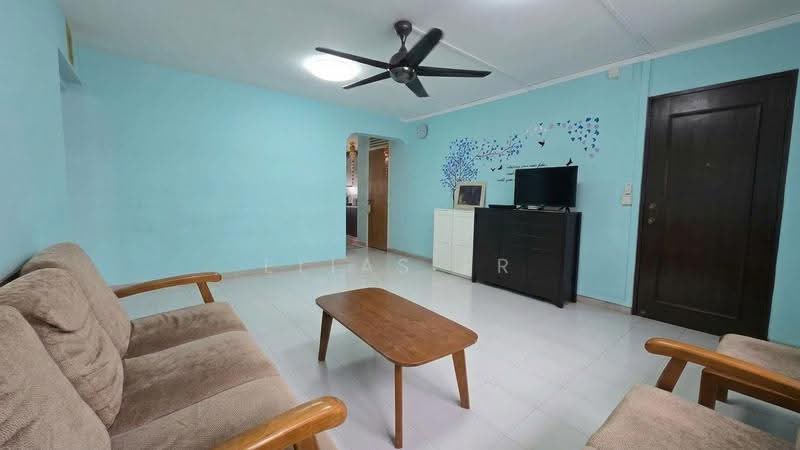 811 Tampines Avenue 4, 811 Tampines Avenue 4, Pasir Ris / Tampines, 3 Bedrooms, 980 sqft, HDB Flat For Sale, by Elias Er, 500267303 - Living Room - PropertyGuru.com.sg